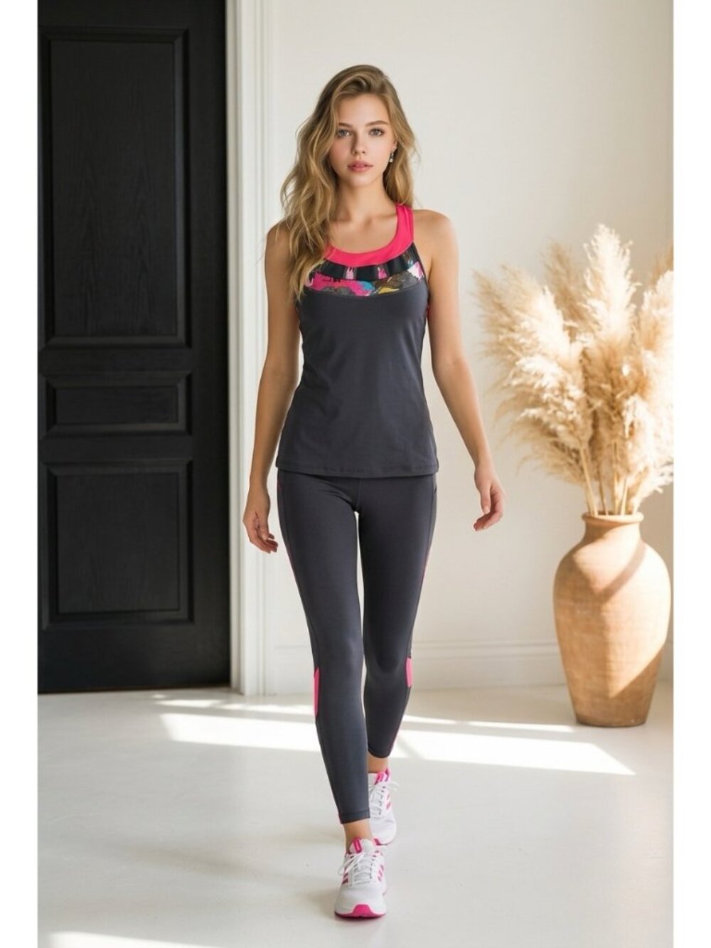 Sofibella Tennis Tank Top NWT Women’s Black Pink Racerback Golf  Size Small